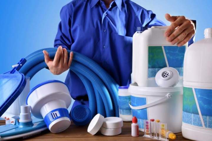 Vente d'accessoires de piscine, Riom